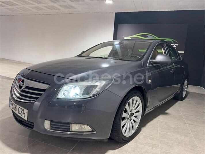 OPEL Insignia 1.8 16v Cosmo