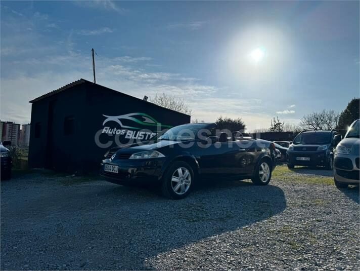 RENAULT Megane COUPECABR. LUXE DYNAMIQUE 1.9DCI