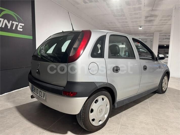 OPEL Corsa Club 1.2 16