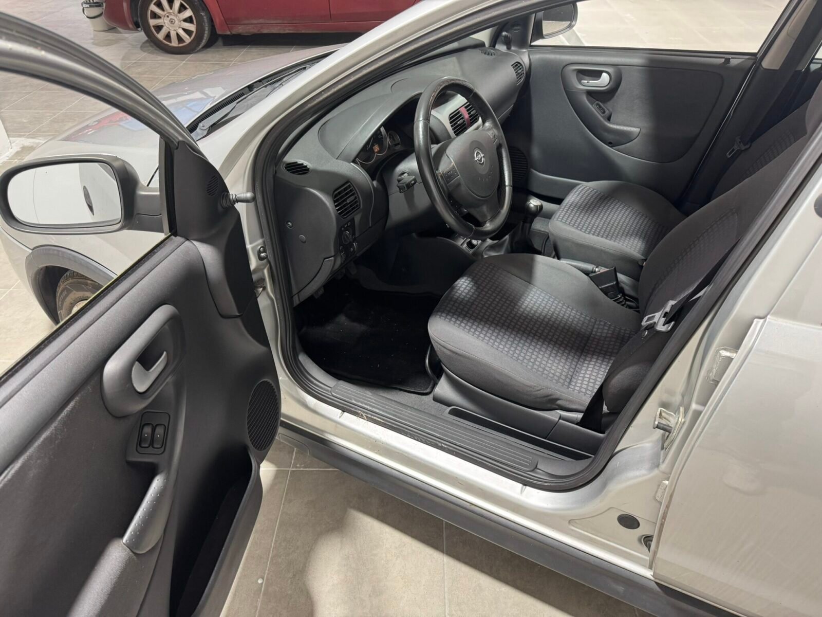 OPEL Corsa Club 1.2 16
