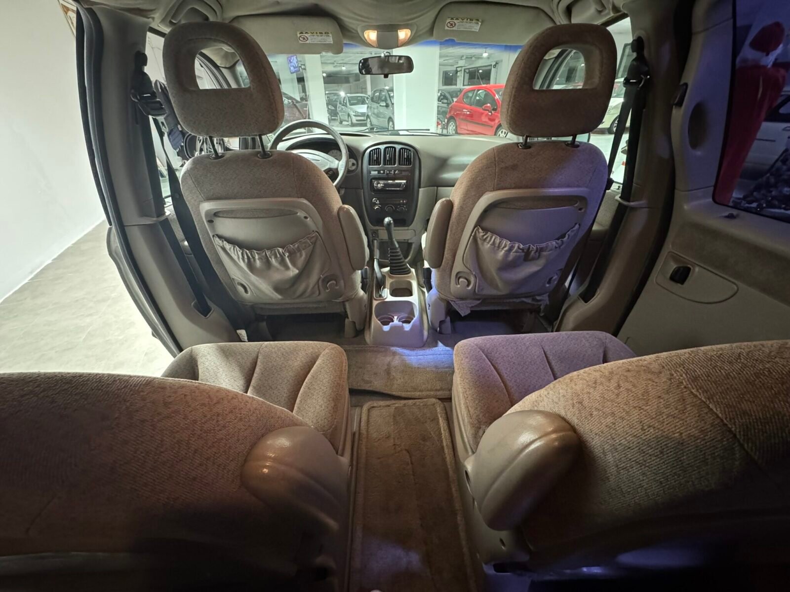 CHRYSLER Grand Voyager SE 2.4