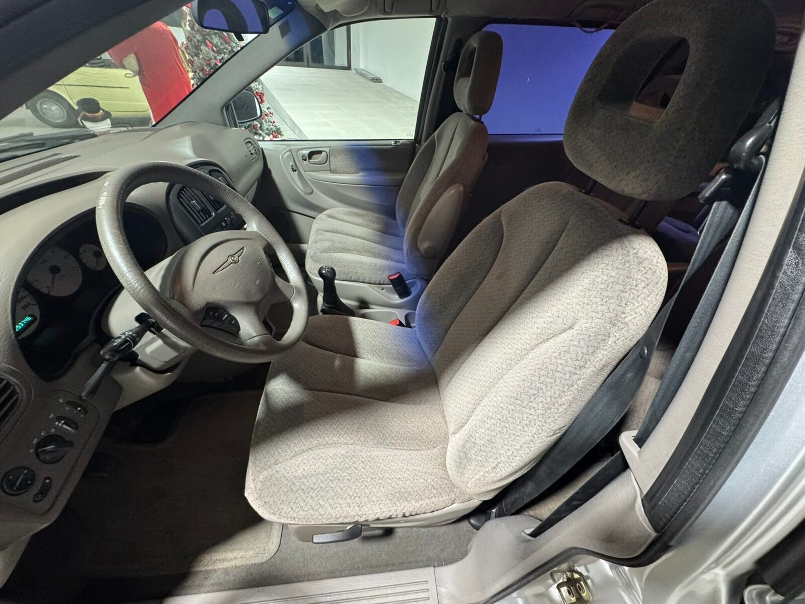 CHRYSLER Grand Voyager SE 2.4