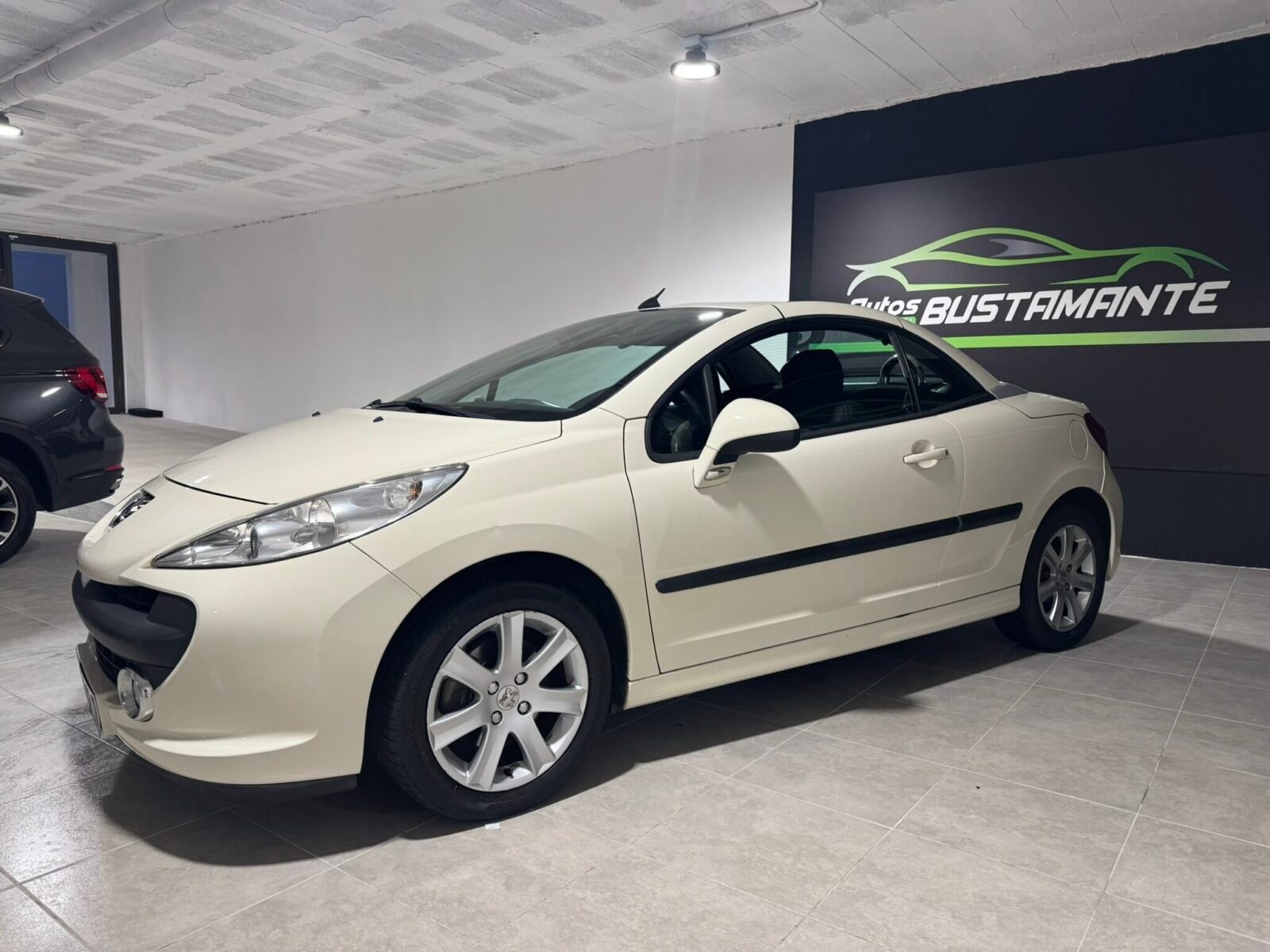 PEUGEOT 207 CC 1.6 VTi 16v