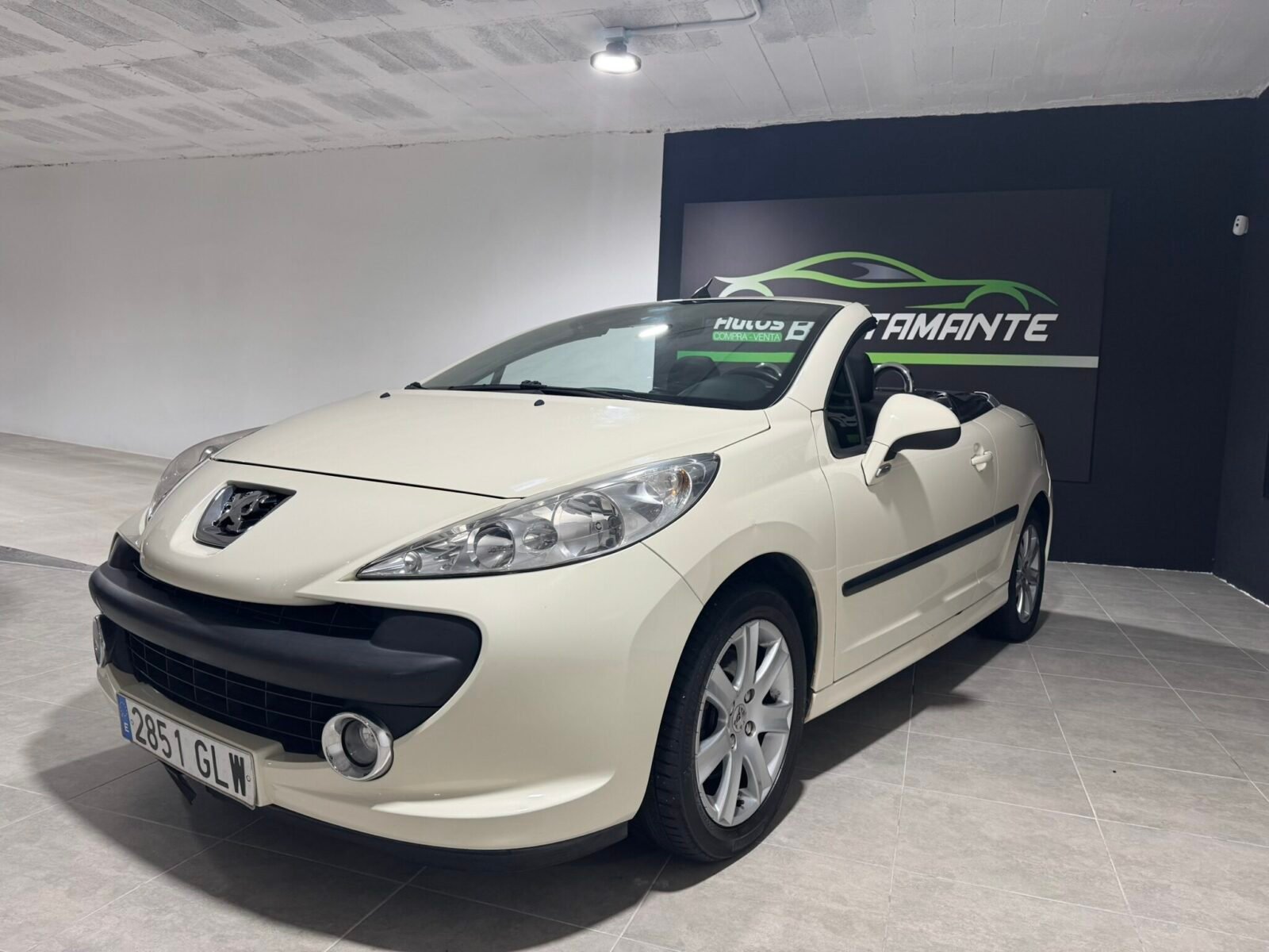 PEUGEOT 207 CC 1.6 VTi 16v