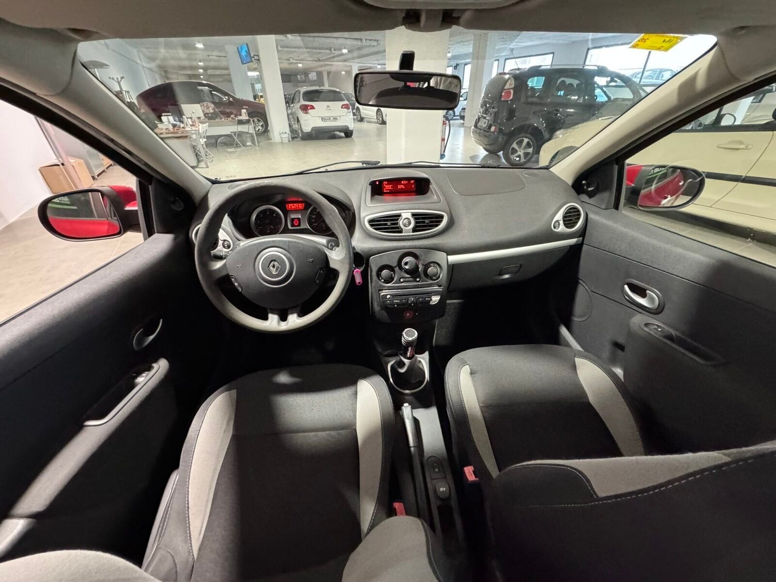 RENAULT Clio Business dCi 75 eco2