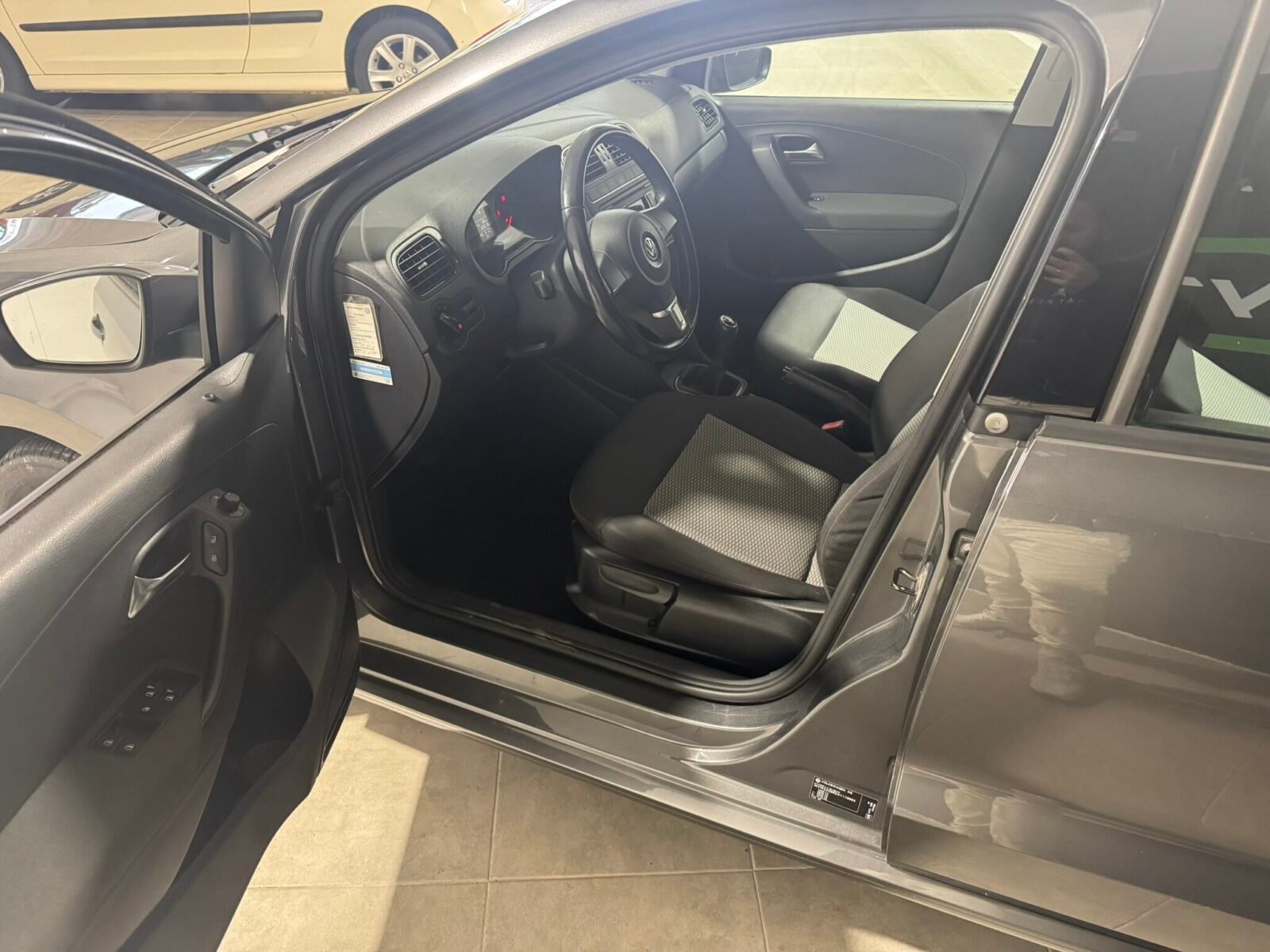 VOLKSWAGEN Polo 1.6 TDI Cross