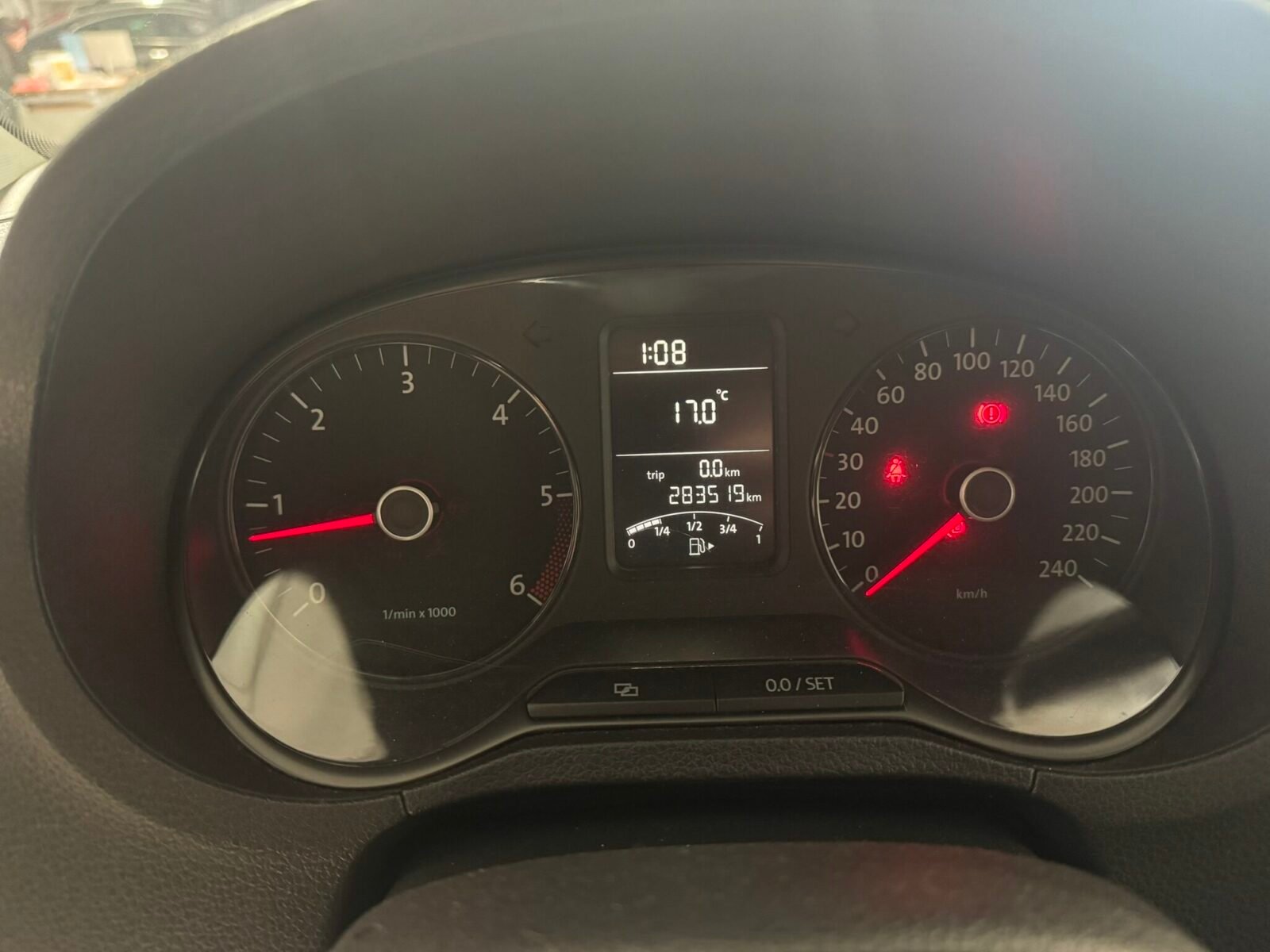 VOLKSWAGEN Polo 1.6 TDI Cross
