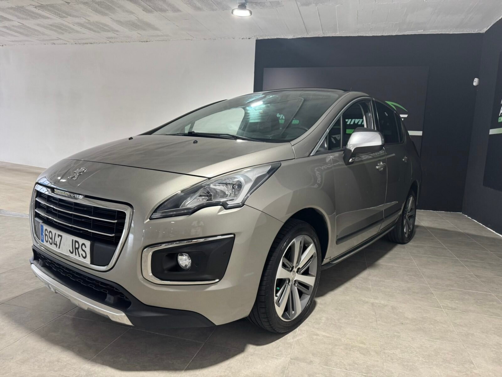 PEUGEOT 3008 1.6 hdi