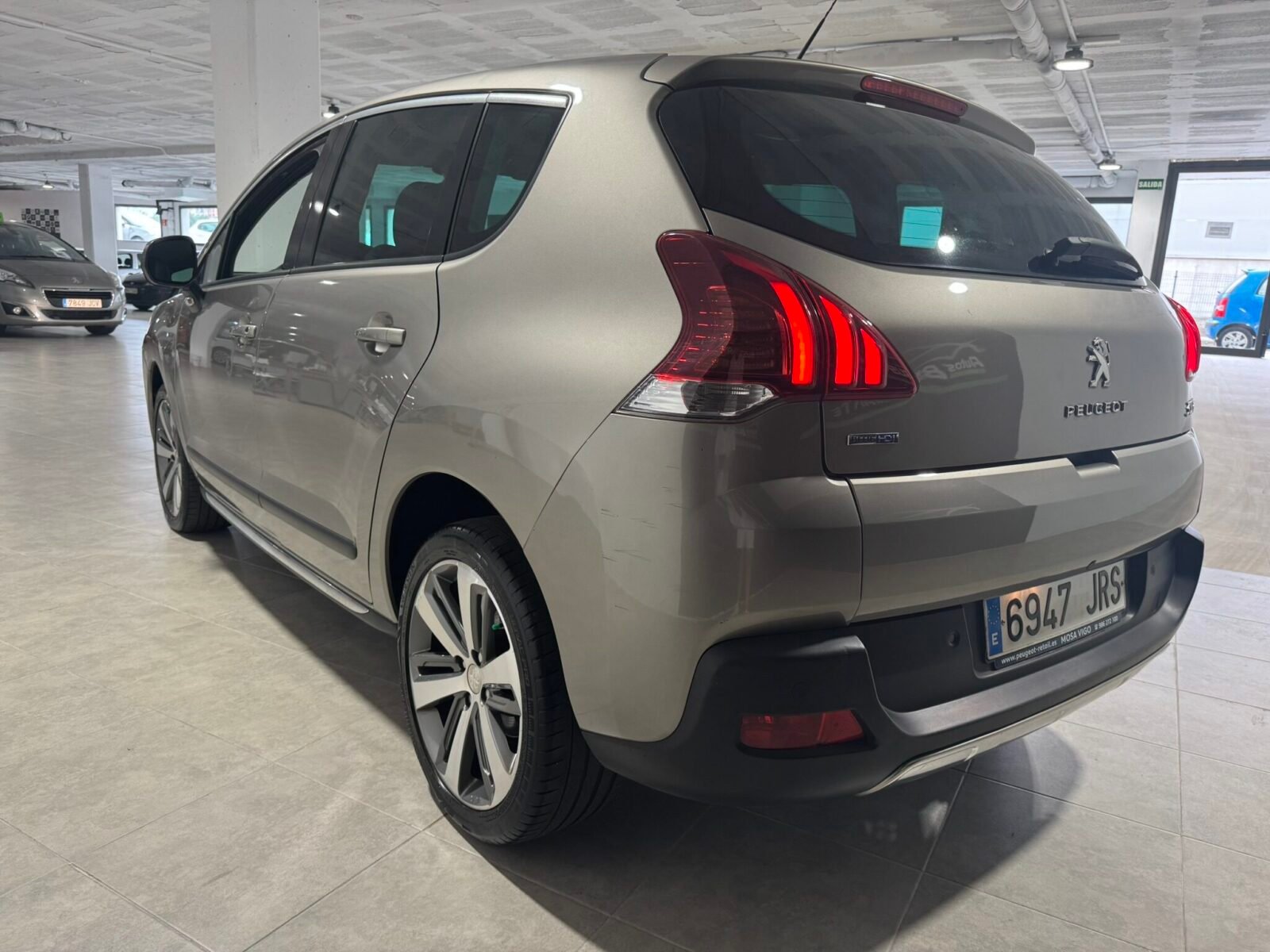 PEUGEOT 3008 1.6 hdi