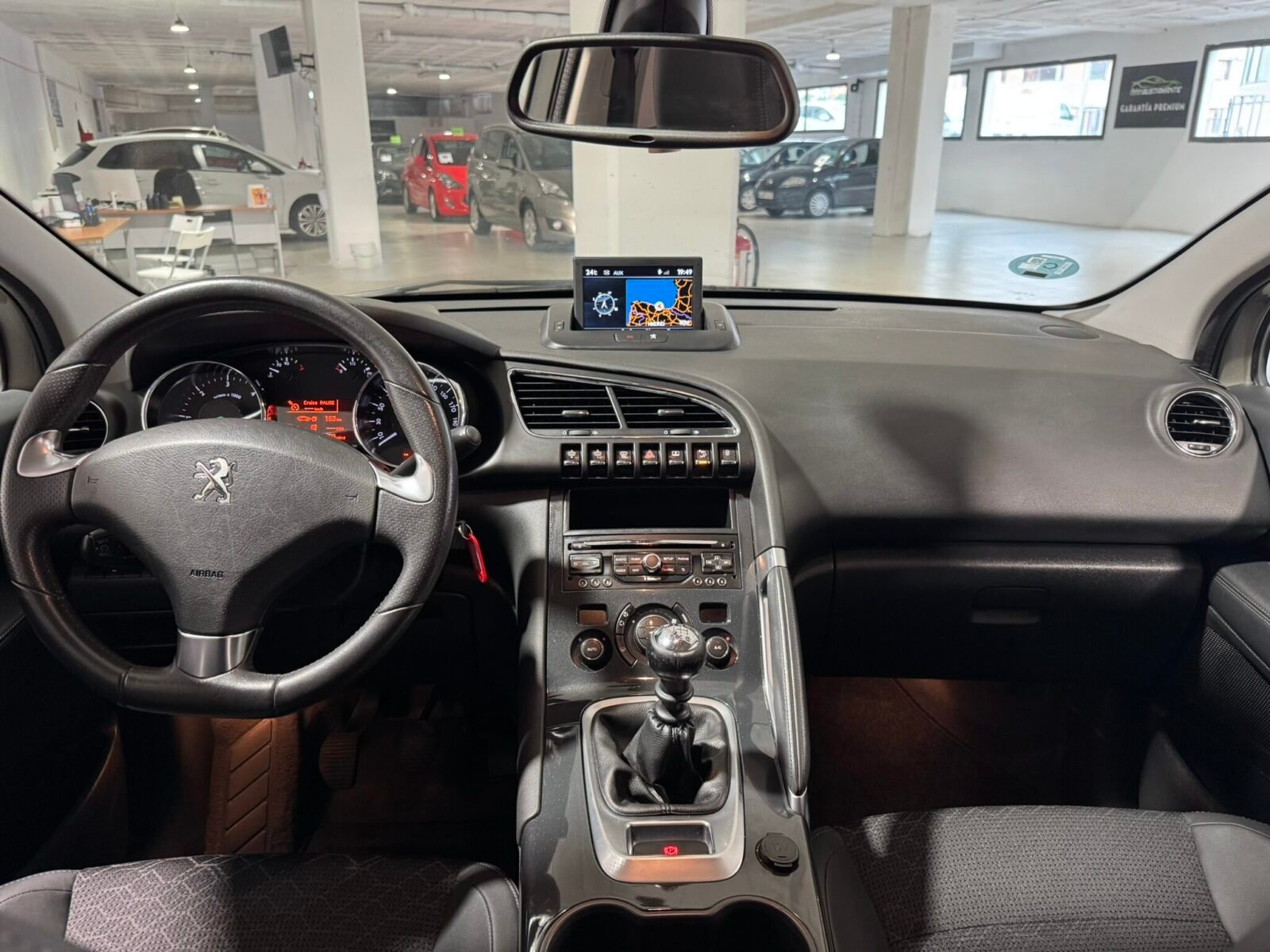 PEUGEOT 3008 1.6 hdi