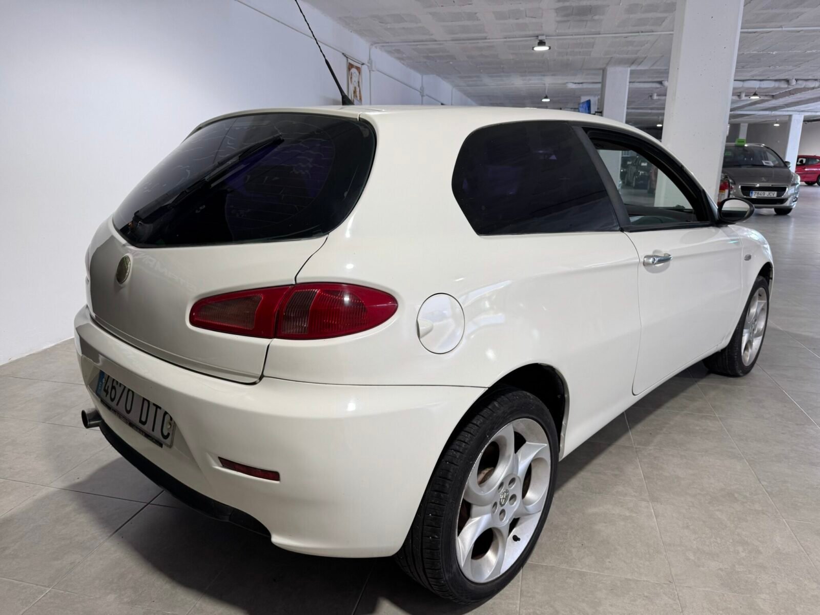 ALFA ROMEO 147 1.6 16V