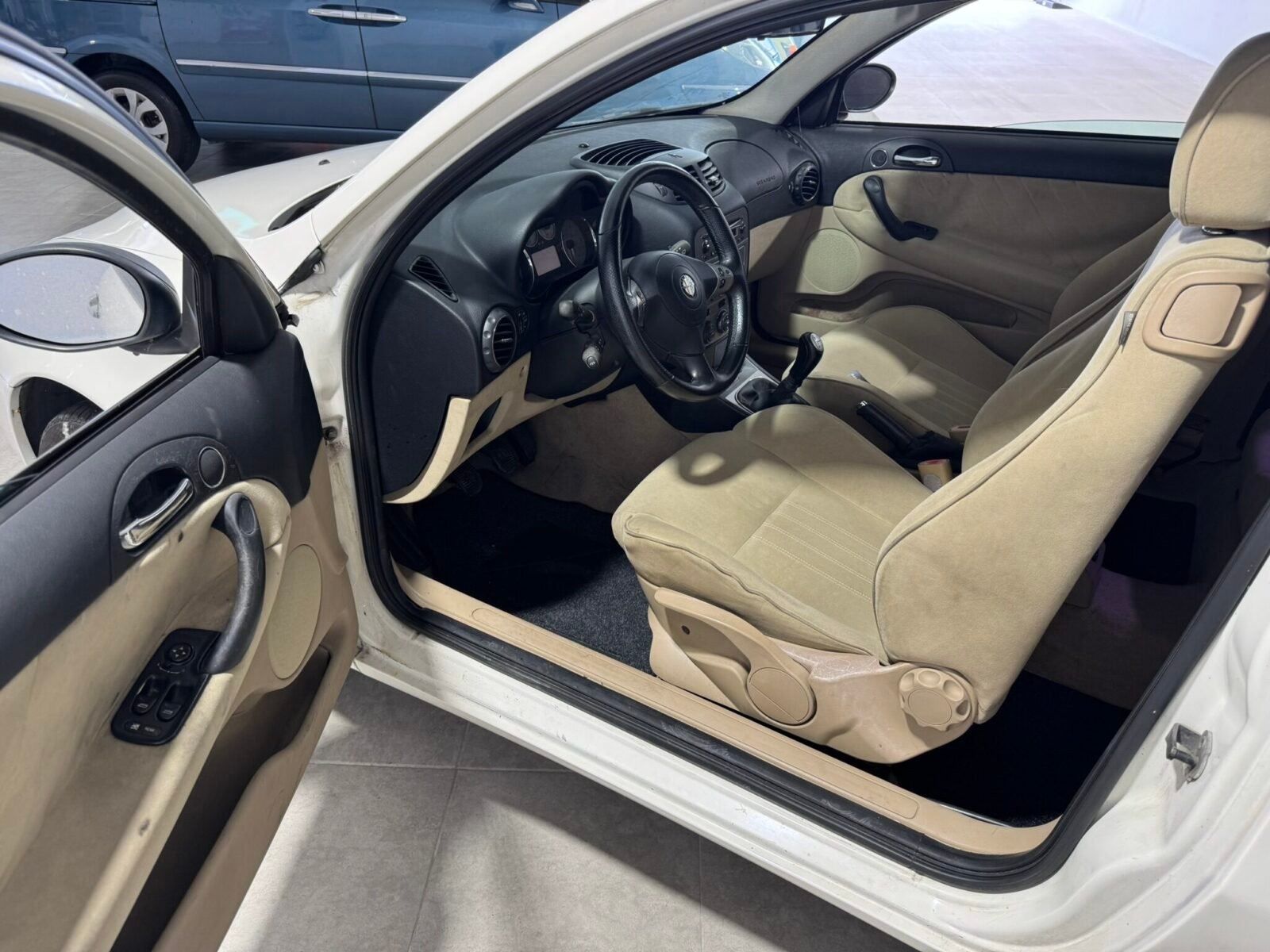 ALFA ROMEO 147 1.6 16V