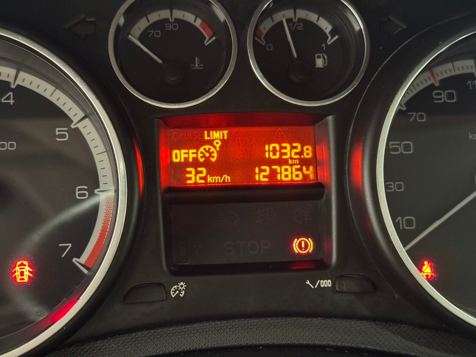 PEUGEOT 1.6 VTi 16v