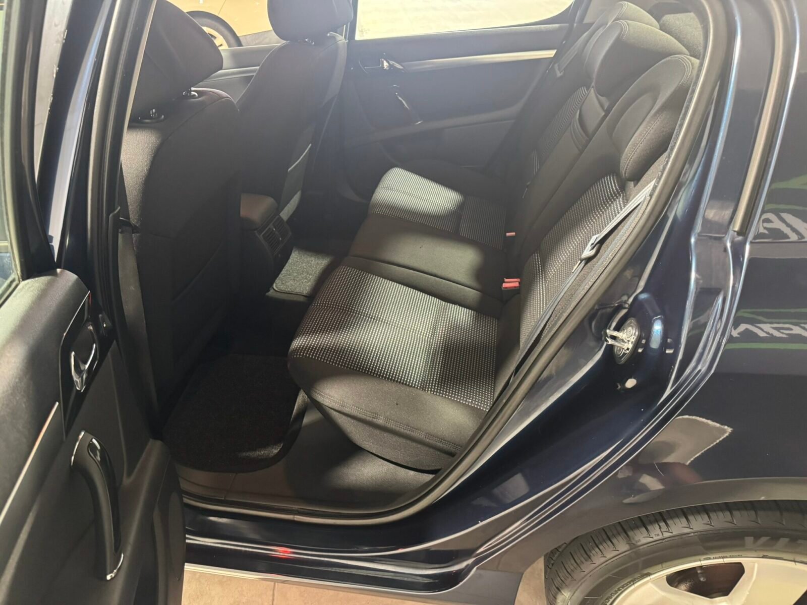 PEUGEOT 407 1.6