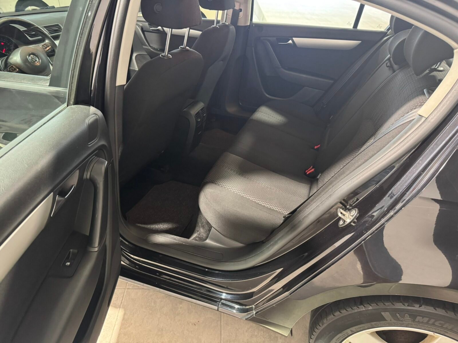 VOLKSWAGEN PASSAT 2.0 TDI