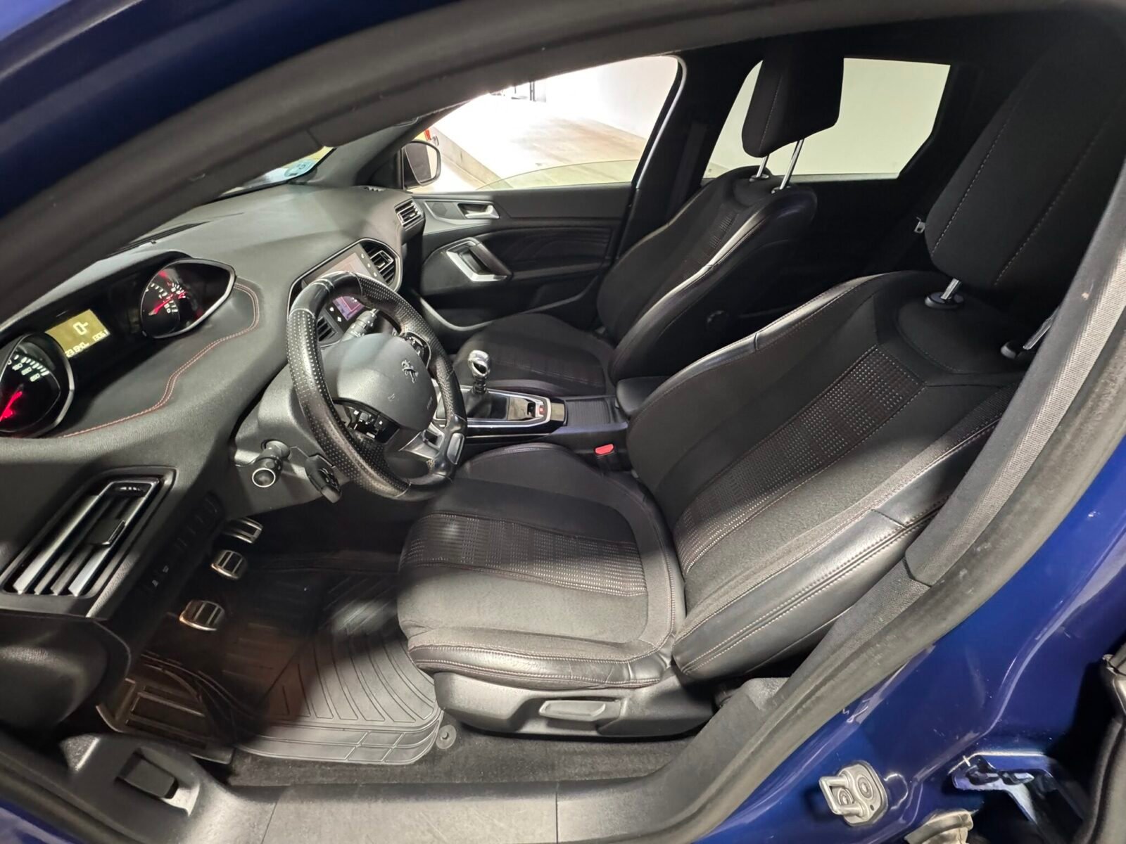 PEUGEOT 308 SW GT LINE