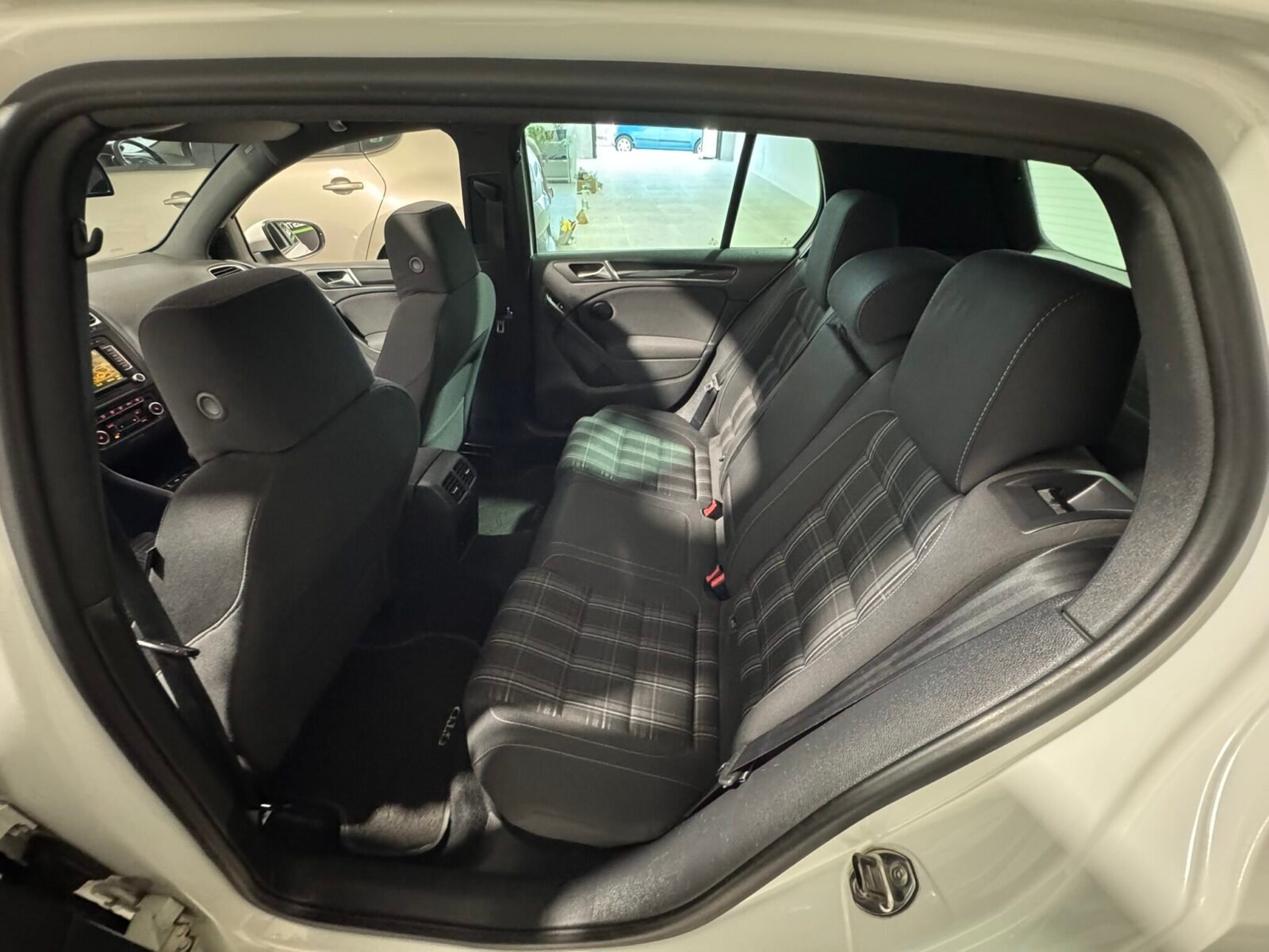VOLKSWAGEN GTD